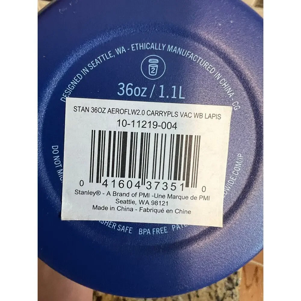 NWT Stanley Iceflow Bottle - 36oz